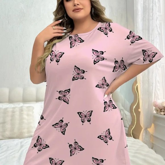 Other - Night gown. Size XL, light pink with butterflies. NIP
